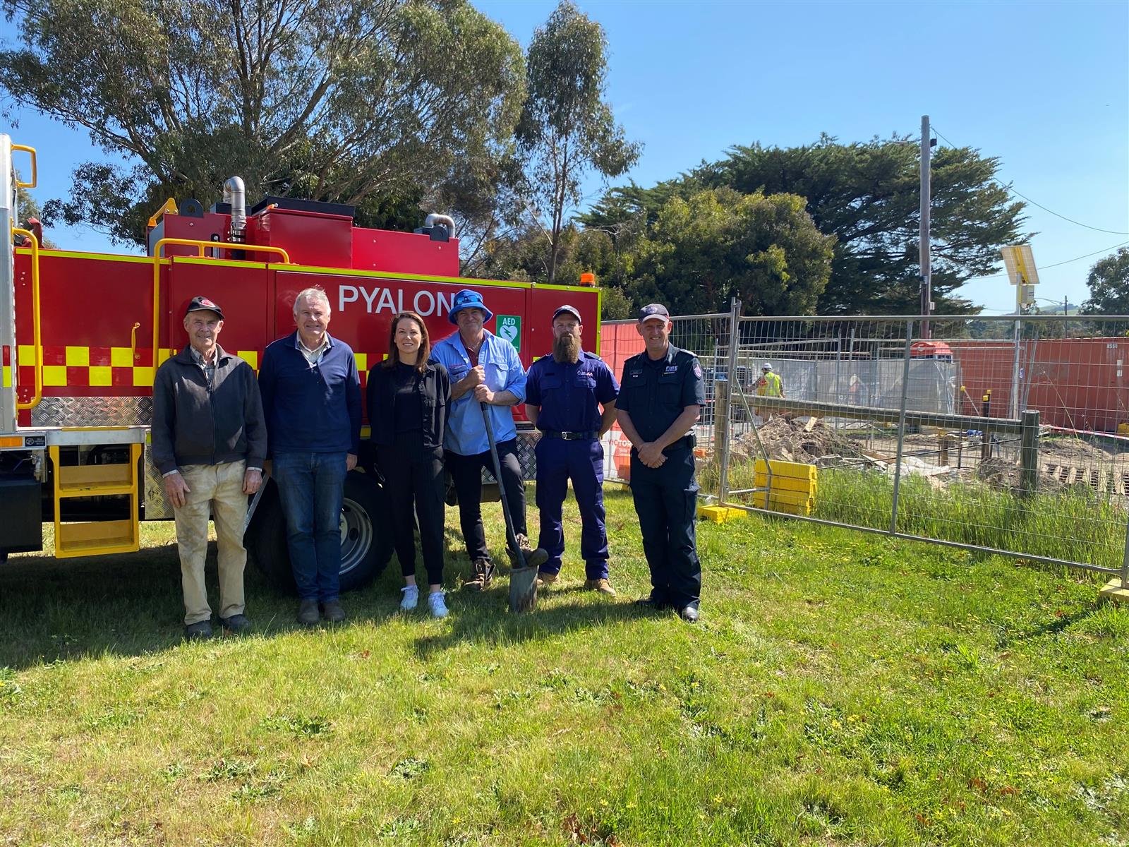 L-R: Pyalong volunteers Brendan Ryan, Chris Cooke, Minister Jaclyn Symes, Pyalong Captain Brendan Kelly, Pyalong 1st Lt Ben Missen and Commander Paul Brislin